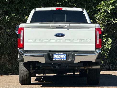New 2026 Ford F250 Lariat w/ Lariat Premium Package image 5
