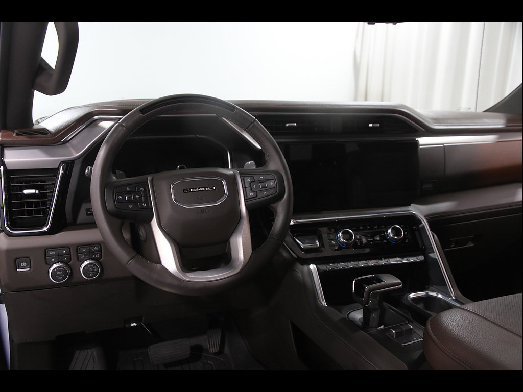 Used 2026 GMC Sierra 1500 Denali AWD/4WD image 8