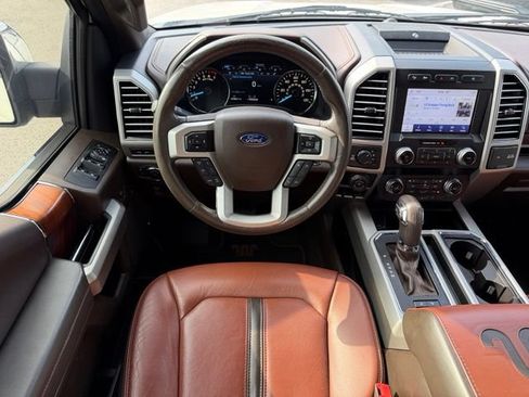 Used 2019 Ford F150 King Ranch w/ Equipment Group 601A Luxury AWD/4WD image 32