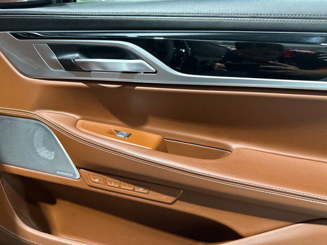 Used 2019 BMW M760i xDrive w/ Luxury Rear Seating Package AWD/4WD image 61