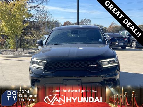 Used 2024 Dodge Durango GT image 2