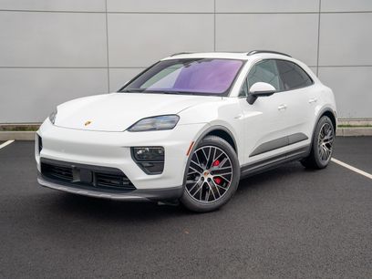 New 2025 Porsche Macan 4S Electric
