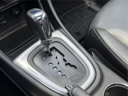 Used 2014 Chrysler 200 Limited w/ Sun/Sound Group FWD image 25