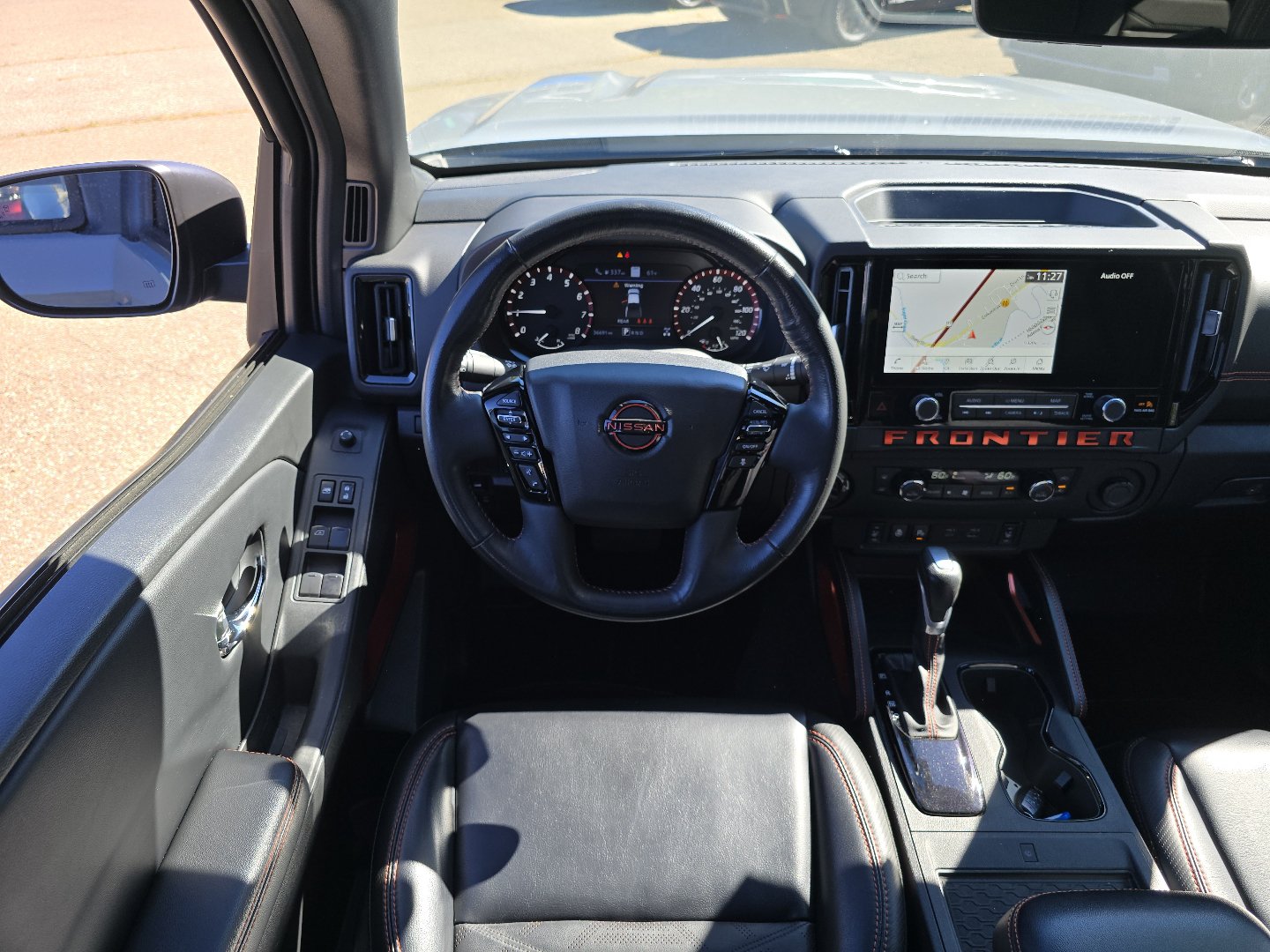 Used 2025 Nissan Frontier PRO-4X w/ Pro Premium Package AWD/4WD image 26