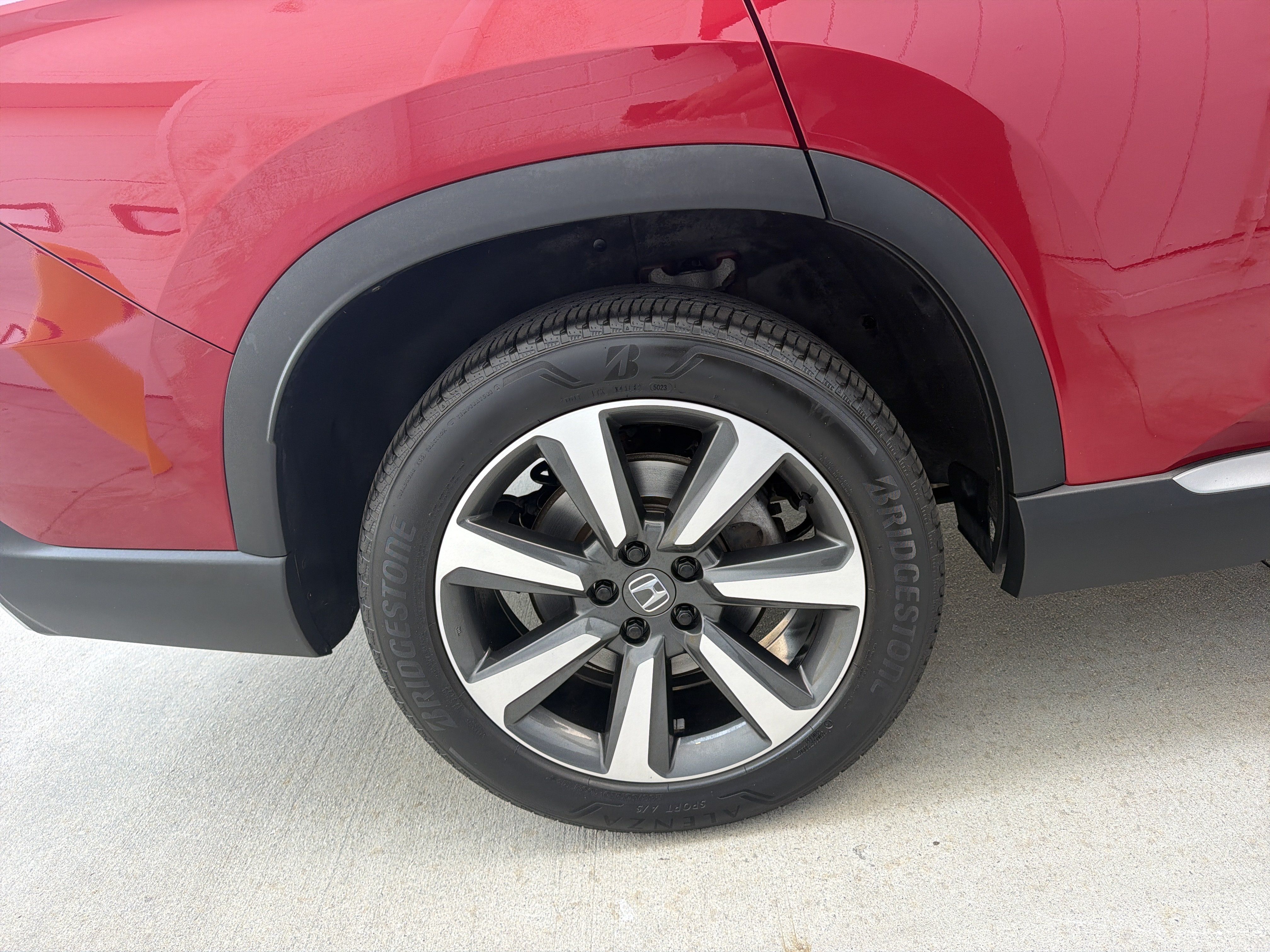 Used 2024 Honda Pilot Elite image 34