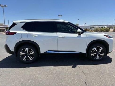 Certified 2023 Nissan Rogue Platinum w/ Platinum Premium Package FWD image 7