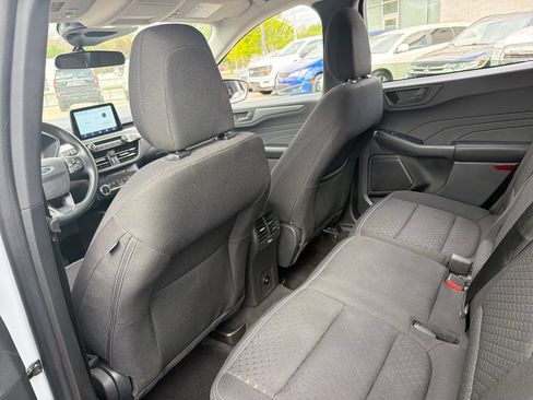 Certified 2025 Ford Escape Active AWD/4WD image 21