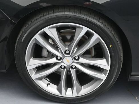 Used 2024 Chevrolet Malibu LT FWD image 7