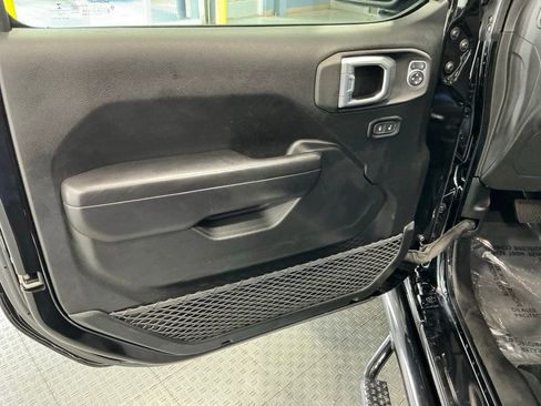 Used 2021 Jeep Wrangler Unlimited Rubicon 4xe w/ Cold Weather Group image 56