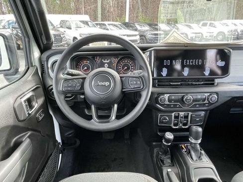 New 2026 Jeep Wrangler Unlimited Sport AWD/4WD image 21