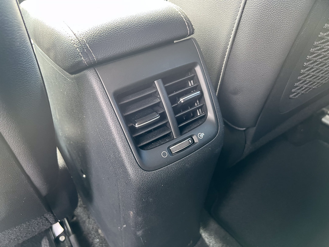 Used 2019 Kia Niro EX FWD image 28