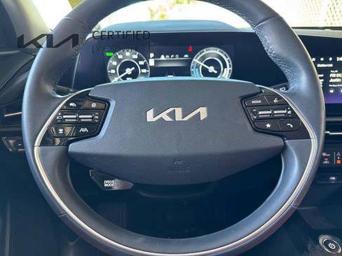 Certified 2023 Kia Niro Wind FWD image 24