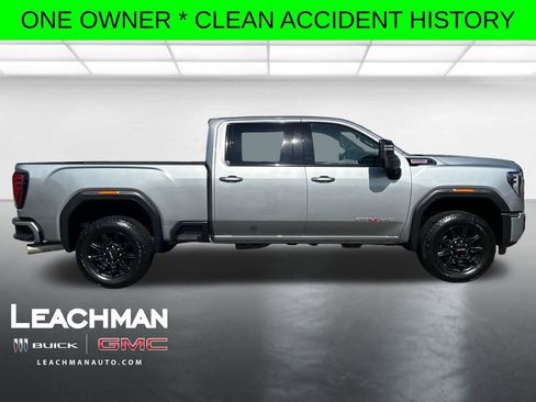 Certified 2025 GMC Sierra 2500 AT4 AWD/4WD image 2