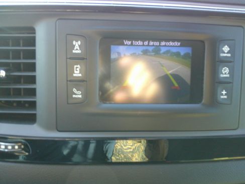 Used 2017 Chrysler Pacifica LX FWD image 22
