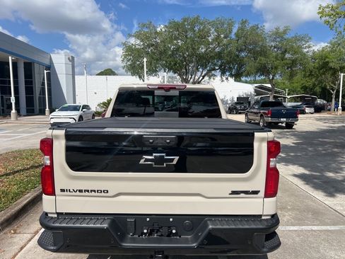 Used 2026 Chevrolet Silverado 1500 ZR2 image 6