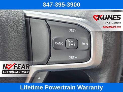 Used 2024 RAM 2500 Big Horn AWD/4WD image 34