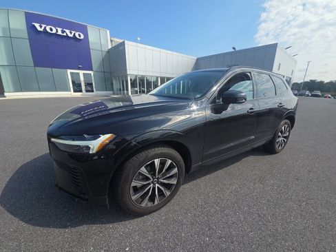 Used 2024 Volvo XC60 B5 Plus w/ Climate Package AWD/4WD image 2