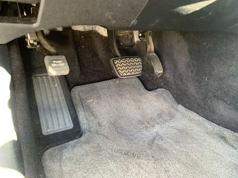 Used 2010 Lexus ES 350 image 17