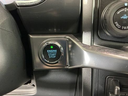 Used 2023 Ford F150 Lariat w/ Equipment Group 502A High AWD/4WD image 27