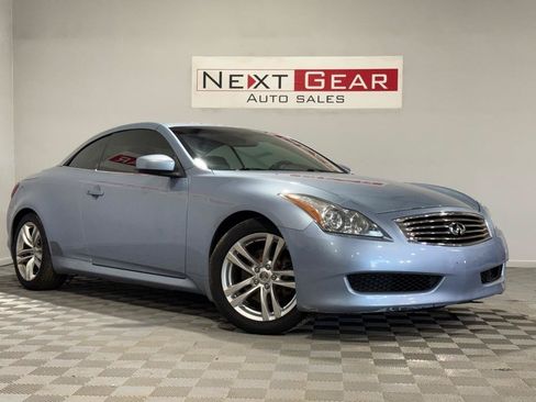 Used 2009 INFINITI G37 Convertible w/ Premium Pkg RWD image 1
