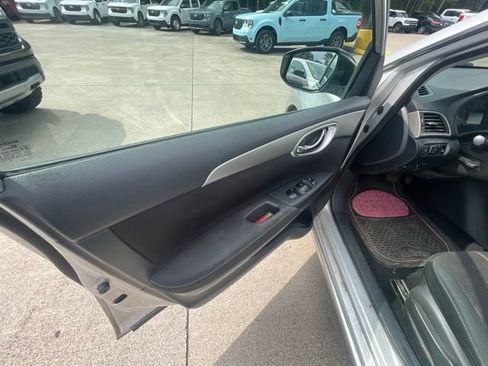 Used 2015 Nissan Sentra S FWD image 34