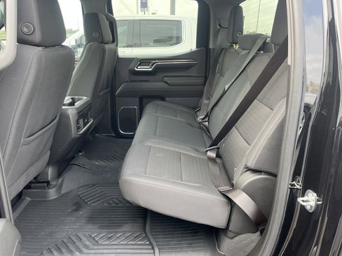 Used 2024 Chevrolet Silverado 1500 LT image 35