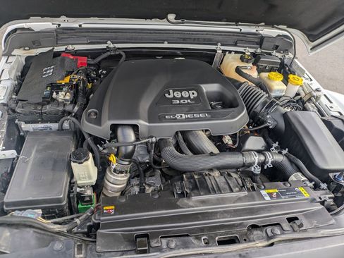 Used 2021 Jeep Wrangler Unlimited Rubicon image 36