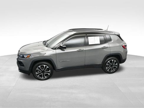 Used 2023 Jeep Compass Limited AWD/4WD image 33