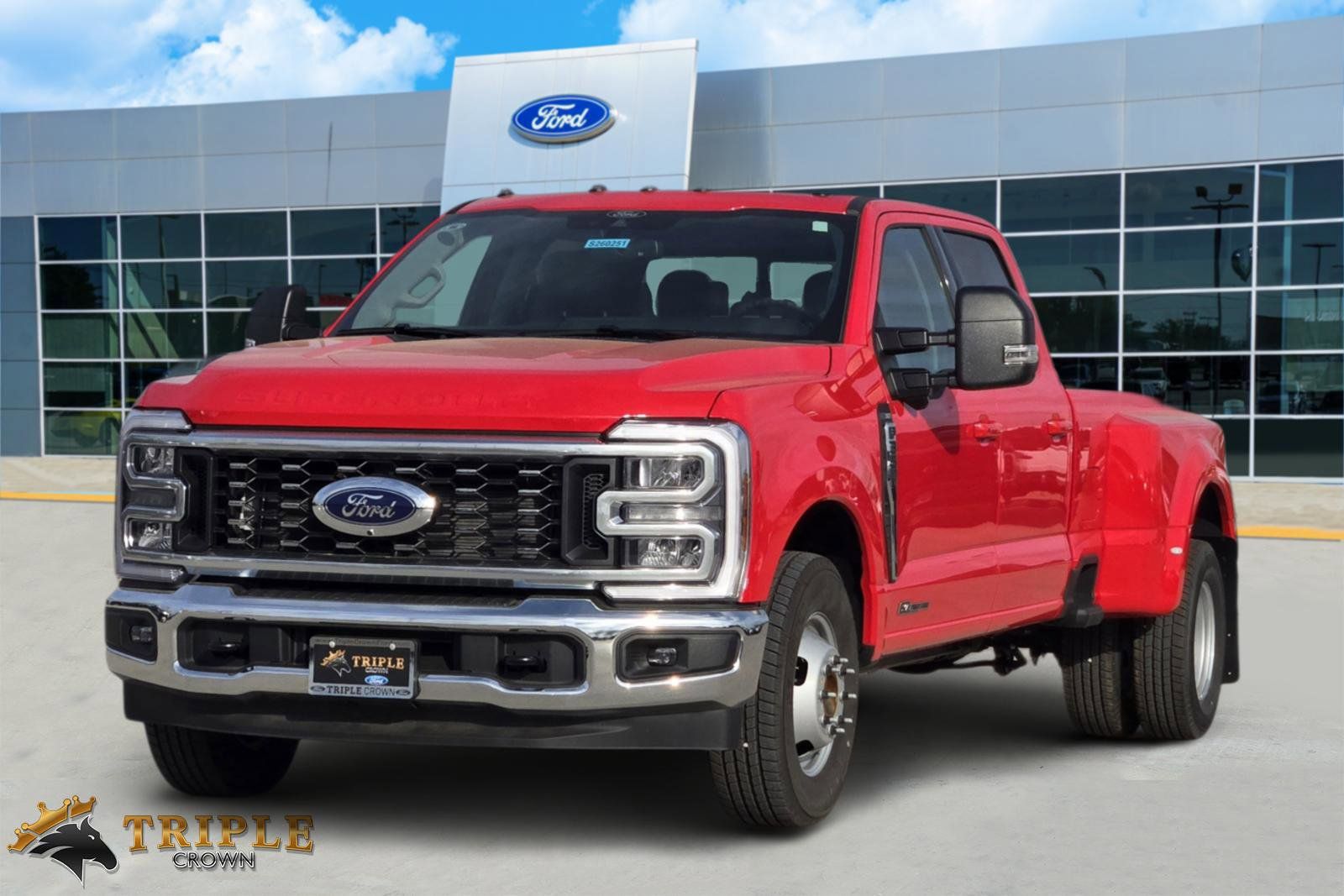 New 2026 Ford F350 XLT w/ XLT Premium Package RWD image 2