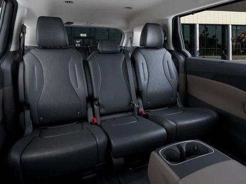 New 2026 Kia Carnival EX FWD image 16
