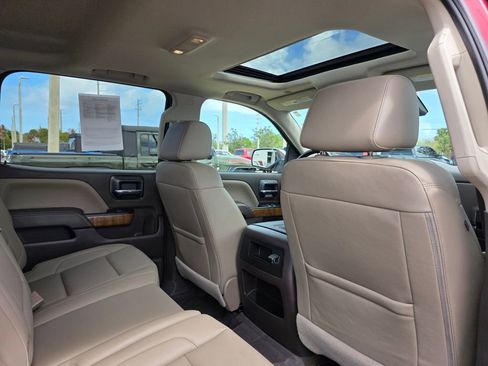 Used 2018 GMC Sierra 1500 SLT image 12