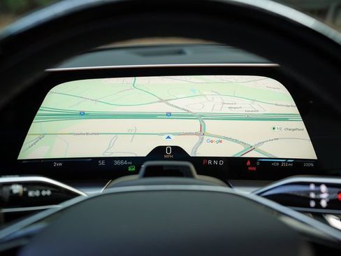 Used 2025 Cadillac Lyriq Luxury image 27