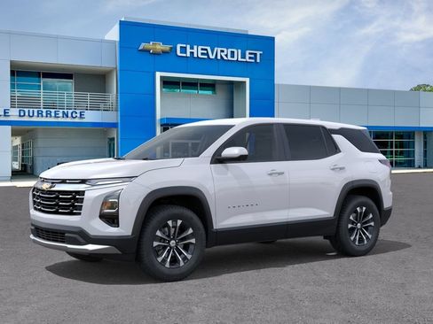 New 2027 Chevrolet Equinox LT w/ Convenience Package II FWD image 2
