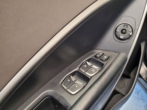 Used 2017 Hyundai Santa Fe Sport image 27