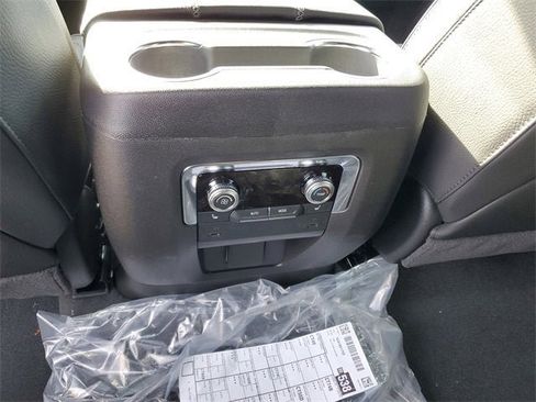 New 2026 GMC Yukon XL Denali image 16