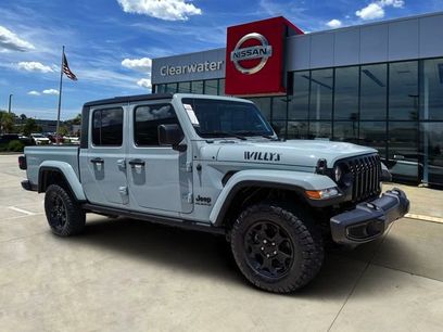 Used 2023 Jeep Gladiator Sport