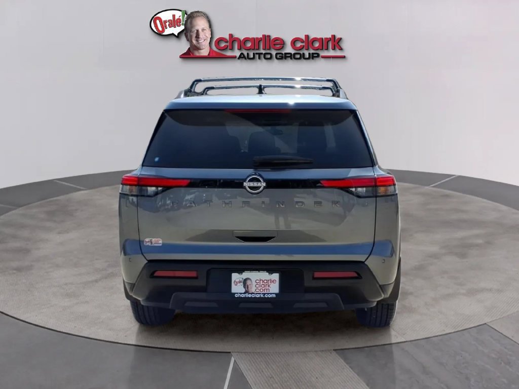 Certified 2026 Nissan Pathfinder SV FWD image 4