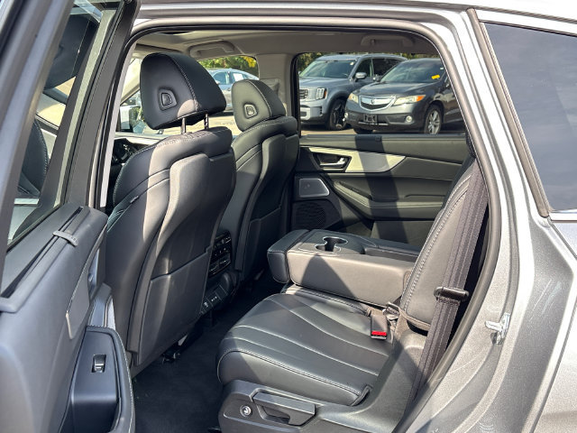 Certified 2025 Acura MDX w/ Technology Package AWD/4WD image 30