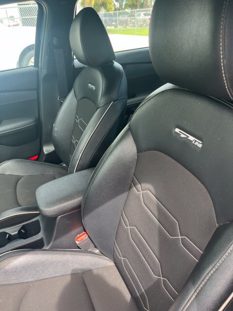 Used 2024 Kia Forte GT-Line w/ GT-Line Premium Package FWD image 7