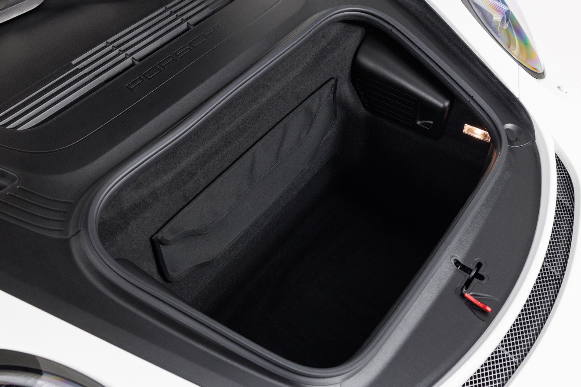 Used 2019 Porsche 911 Speedster RWD image 51