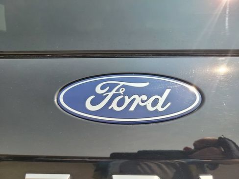 Certified 2025 Ford Expedition Active RWD image 7