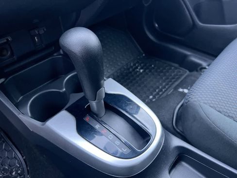 Used 2020 Honda Fit LX image 20