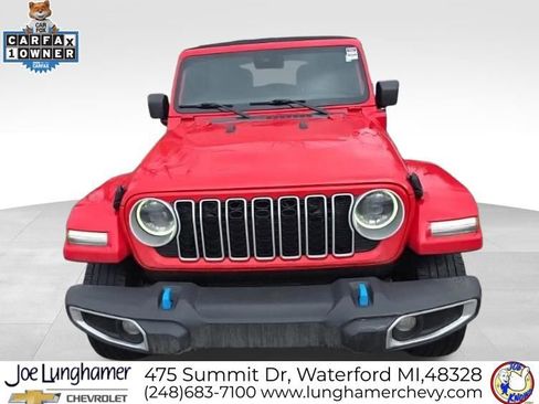 Used 2024 Jeep Wrangler Sahara 4xe image 6