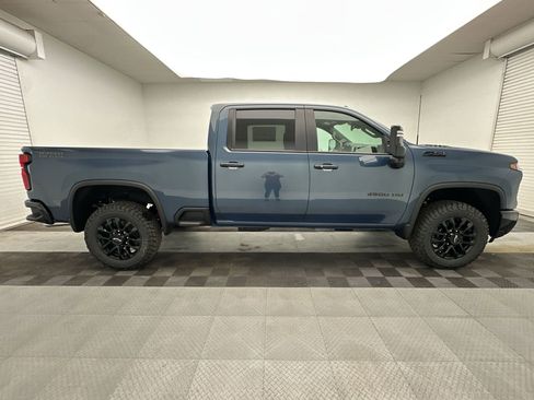 New 2026 Chevrolet Silverado 3500 LT w/ Trail Boss Package AWD/4WD image 8