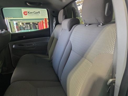 Used 2013 Toyota Tacoma PreRunner w/ SR5 Pkg image 3