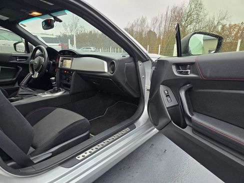 Used 2013 Subaru BRZ Premium image 13