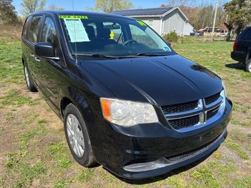 Used 2014 Dodge Grand Caravan American Value Package image 3