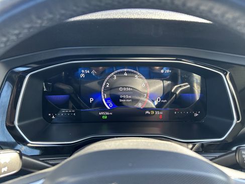 Used 2023 Volkswagen Jetta SE image 26