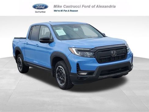 Used 2024 Honda Ridgeline TrailSport image 1