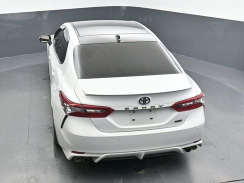 Used 2024 Toyota Camry XSE image 15